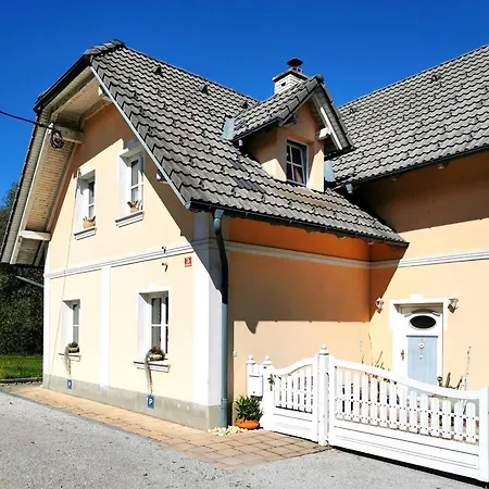 Appartement Studio Apartma Arko *